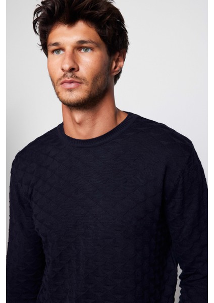 Slim Fit Dar Kesim Bisiklet Yaka Desenli Erkek Lacivert Kazak