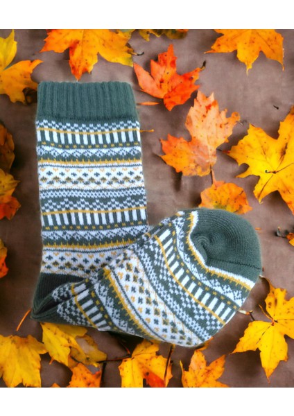 Iskandinav Tasarımlı Eksra Kalın Desenli Kışlık Yünlü Çorap fırsatları