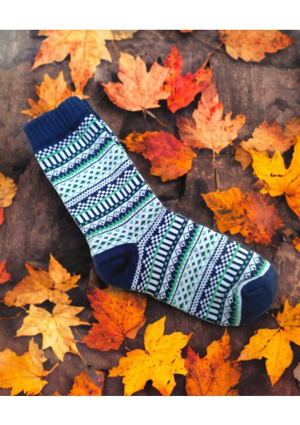 Iskandinav Tasarımlı Eksra Kalın Desenli Kışlık Yünlü Çorap
