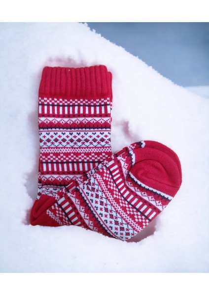 İskandinav Tasarımlı Eksra Kalın Desenli Kışlık Yünlü Çorap fırsatları