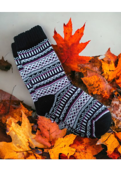 Iskandinav Tasarımlı Eksra Kalın Desenli Kışlık Yünlü Çorap