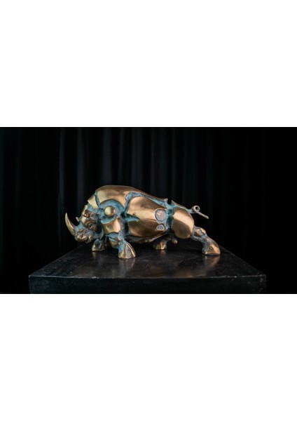 Rhino Bronz Heykel