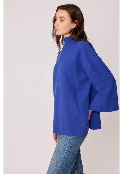 Düşük Kol Yakalı Yanlar Yırtmaçlı Örme Oversize Bluz