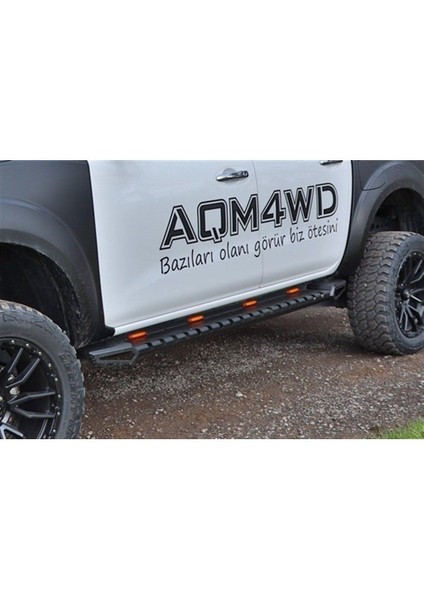 Nissan Navara Yan Basamak 2010-2021 AQM-M30 modelleri
