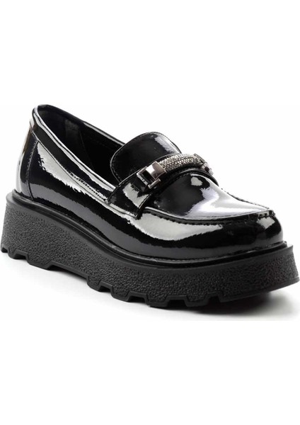 Siyah Kırışık Rugan Kadın Loafer Ayakkabı K01404083108 fırsatları