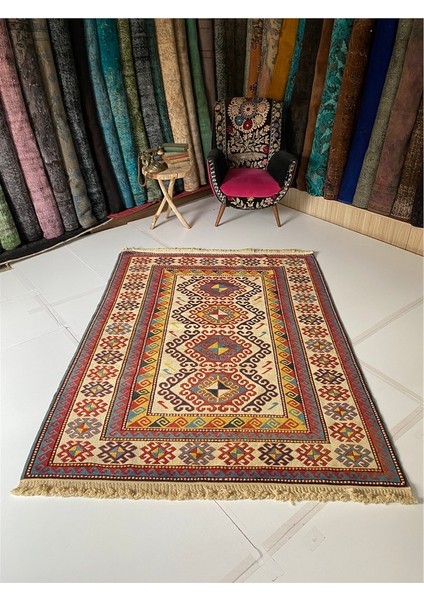 El Dokuma Antik Yörük Halı