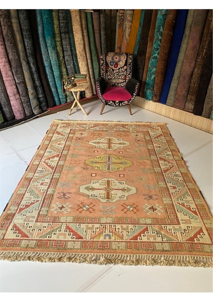 El Dokuma Antik Yörük Halı