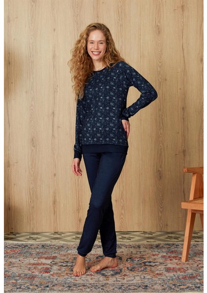 Kadın Lacivert Mini Çiçek Desenli T-Shirt Pijama Takımı 4094
