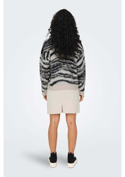 Kadın Onlwıld Yarım Balıkçı Yaka Jakarlı Kazak 15294730 Siyah indirimleri