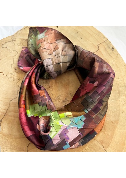 Puzzle Kahverengili Desenli Fular 55 Cm*55 Cm modelleri