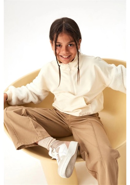 33401 Yarım Fermuarlı Kolu Kürklü Sweat 8-14 Yaş Ekru