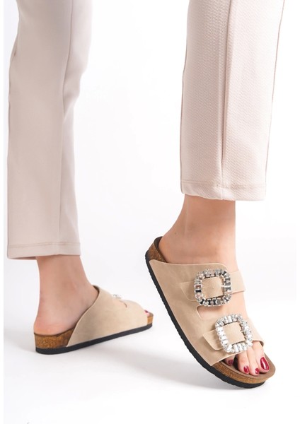 Ilyada Taşlı Çift Toka Kadın Krem Terlik fırsatları