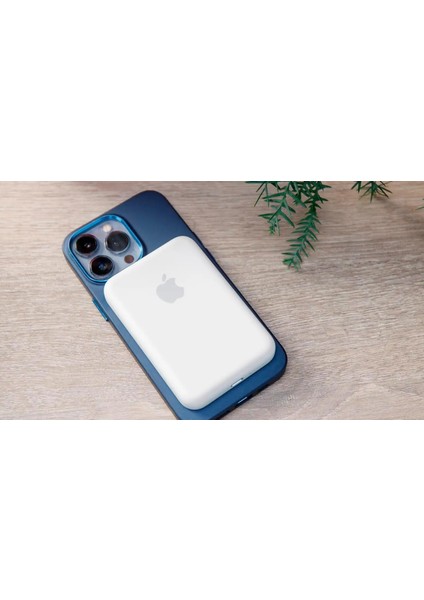 Apple iPhone 13 Pro Max Magsafe Powerbank 10.000 Mah modelleri