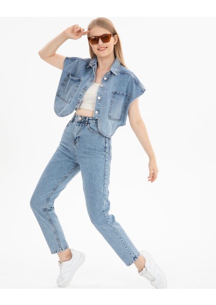 Kadın Mavi Yüksek Bel Mom Jean Crop Yelek Alt Üst Denim Takım