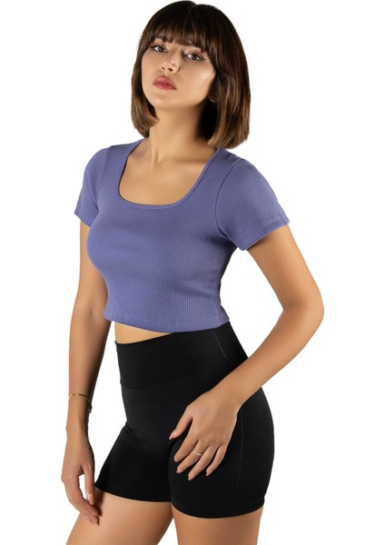 Kadın Mor Havuz Yaka Fitted/vücuda Oturan Kısa Kol Crop Tişört 23K-TRP-CRP04