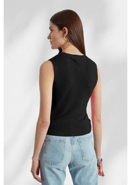 Tena Moda Kadın Siyah Selanik Kolsuz Triko Atlet