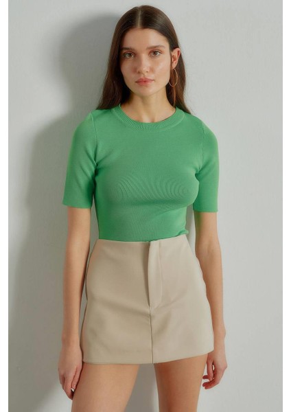 Kadın Yeşil Bisiklet Yaka Yarım Kol Düz Triko Kazak