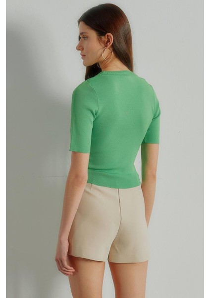 Kadın Yeşil Bisiklet Yaka Yarım Kol Düz Triko Kazak modelleri