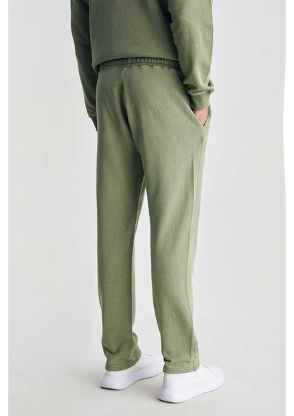 Oleg Yeşil Rahat Paça Nakışlı Standard Erkek Eşofman Alt fırsatları