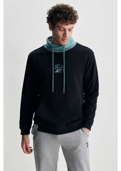 Ukıah Siyah Boyunluk Nakışlı Loose Fit Erkek Sweatshirt