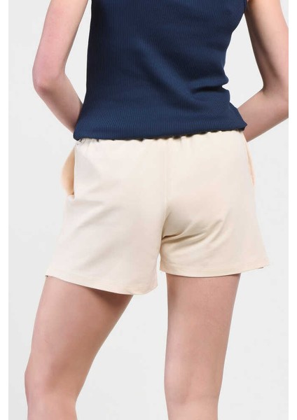 Rosa Bej Oversize Nakışlı Kadın Örme Şort fırsatları