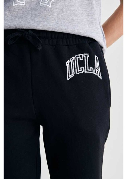 Jules Siyah Rahat Paça Nakışlı Standard Kadın Eşofman Alt fiyatları