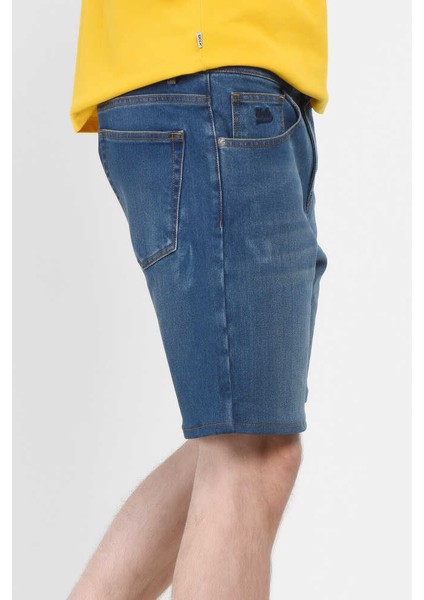 Darrel Mavi Nakışlı Standard Erkek Denim Şort fırsatları