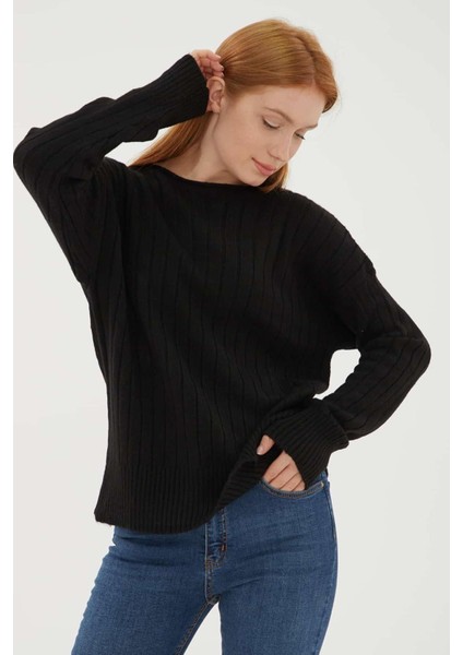 23K0092K1 Kadın Kayık Yaka Kazak modelleri