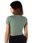 Kadın Yeşil Havuz Yaka Fitted/vücuda Oturan Kısa Kol Crop Tişört 23K-TRP-CRP04 4