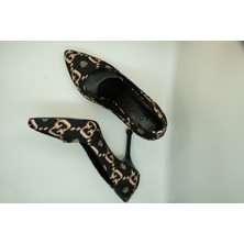 Akın Özmen Siyah Baskı Desenli Orta Topuklu Stiletto
