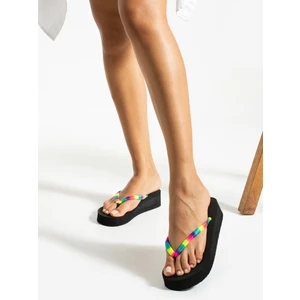 Platform Renkli Işlemeli Parmak Arası Acıtmaz Plaj Terlik Flip Flops