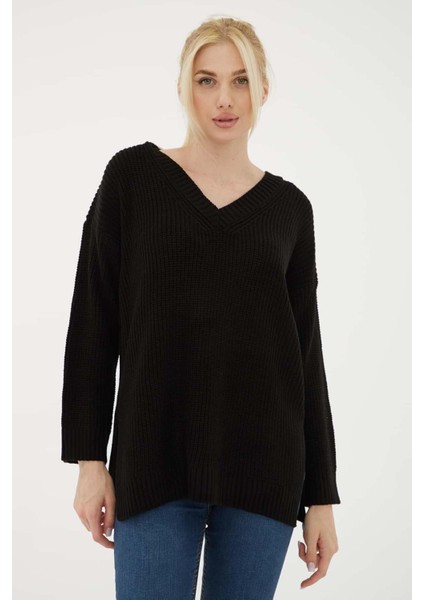 23K0145K1 Kadın V Yaka Oversize Kazak