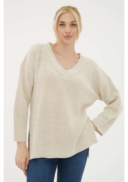 23K0145K1 Kadın V Yaka Oversize Kazak