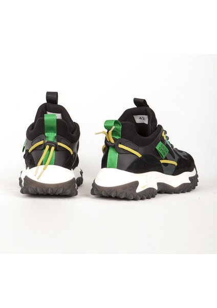 526 Kalın Tabanlı Erkek Sneaker modelleri