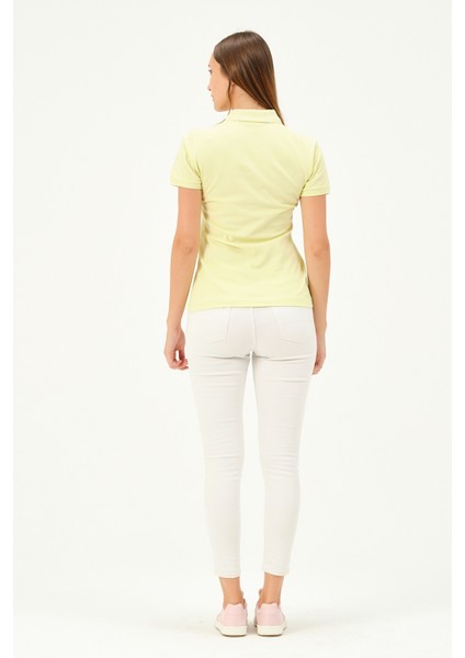 Kadın Regular Fit Polo Yaka T-Shirt fırsatları