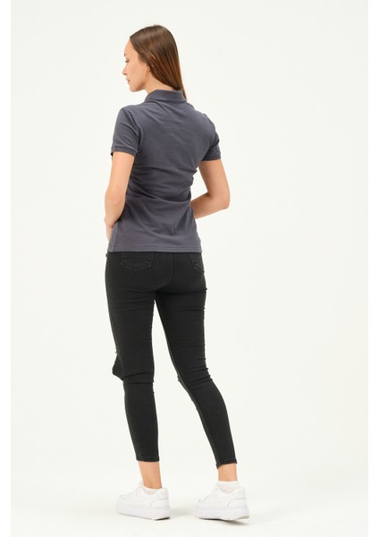 Kadın Regular Fit Polo Yaka T-Shirt fırsatları