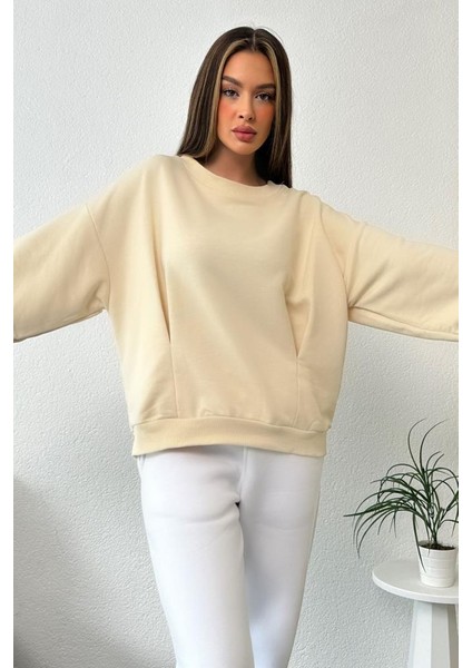 Kadın Oversize Pens Detaylı Geniş Yaka Ribanalı Sweatshirt