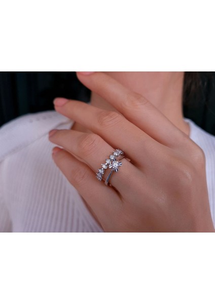 G Renk 0,24 Karat Pırlanta Tektaş Yüzük 0407R0194 indirimleri