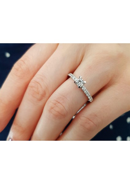 F Renk Toplam 0,59 Karat Pırlanta Tektaş Yüzük 0407R0200 fırsatları