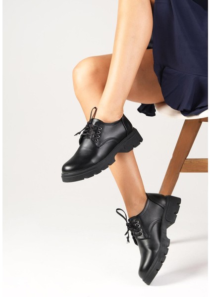 Olivia Siyah Renk Kalın Tabanlı Kadın Loafer Ayakkabı fırsatları