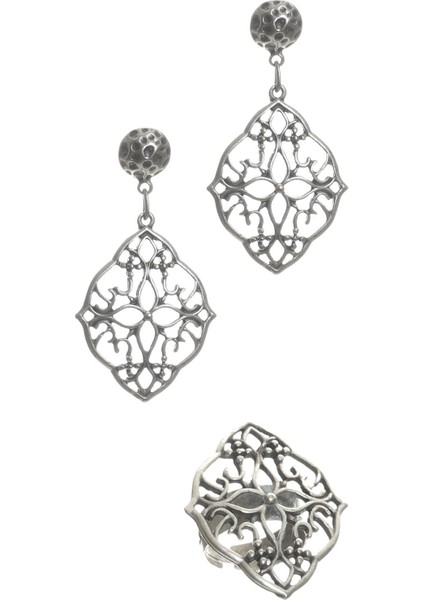 Kadın Antik Gümüş Kaplama Çivili Model Çiçek Motifli Küpe & Yüzük Set indirimleri