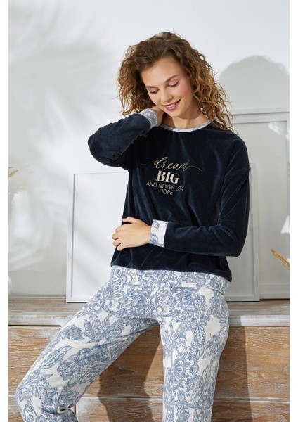 15248 Bayan Nakışlı Pijama Takım fiyatları