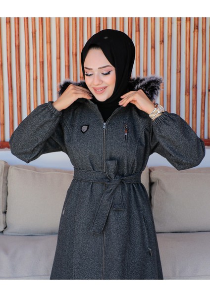 Kmkkombin Özaltay Tam Boy Kapşonlu Göğsü Süs Cepli Kuşaklı Kadın Büyük Beden Kaşe Kaban fiyatları