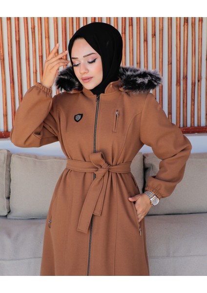 Kmkkombin Özaltay Tam Boy Kapşonlu Göğsü Süs Cepli Kuşaklı Kadın Büyük Beden Kaşe Kaban modelleri