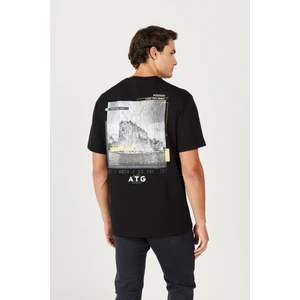 All Terrain GearAll Terrain Gear Loose Fit Rahat Kesim %100 Pamuk Bisiklet Yaka Sırt Baskılı Mavi Tişört