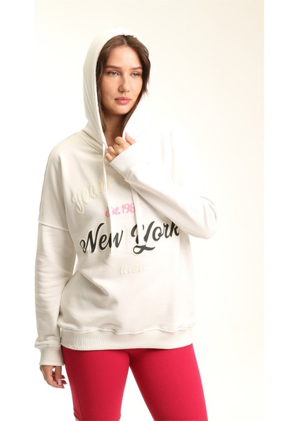 Fancy Kadın Kapüşonlu İçi Pamuklu Renkli Baskılı Sweatshirt fırsatları