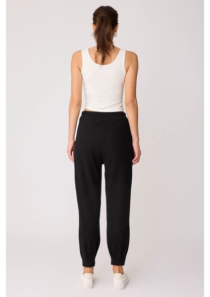 Paçası Pileli Beli Lastikli Eşofman Pantolon indirimleri