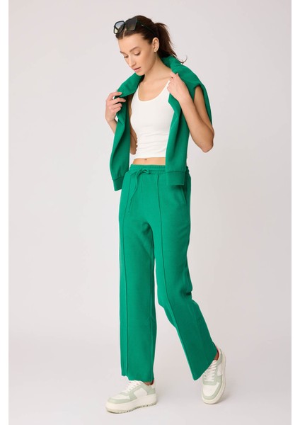 Önden Dikişli Bol Paça Eşofman Pantolon modelleri