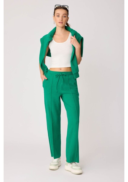 Önden Dikişli Bol Paça Eşofman Pantolon fırsatları