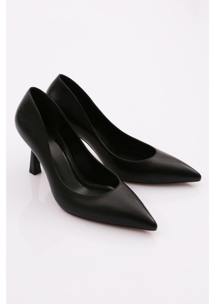 7050 Kadin Topuklu Ayakkabi fiyatları